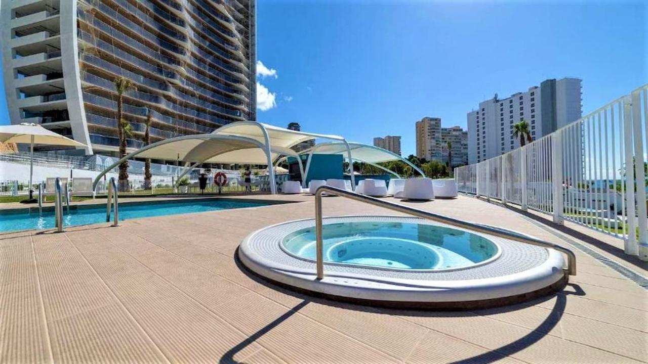 Apartamentos Sunset Waves by Sonneil Rentals Benidorm Exterior foto